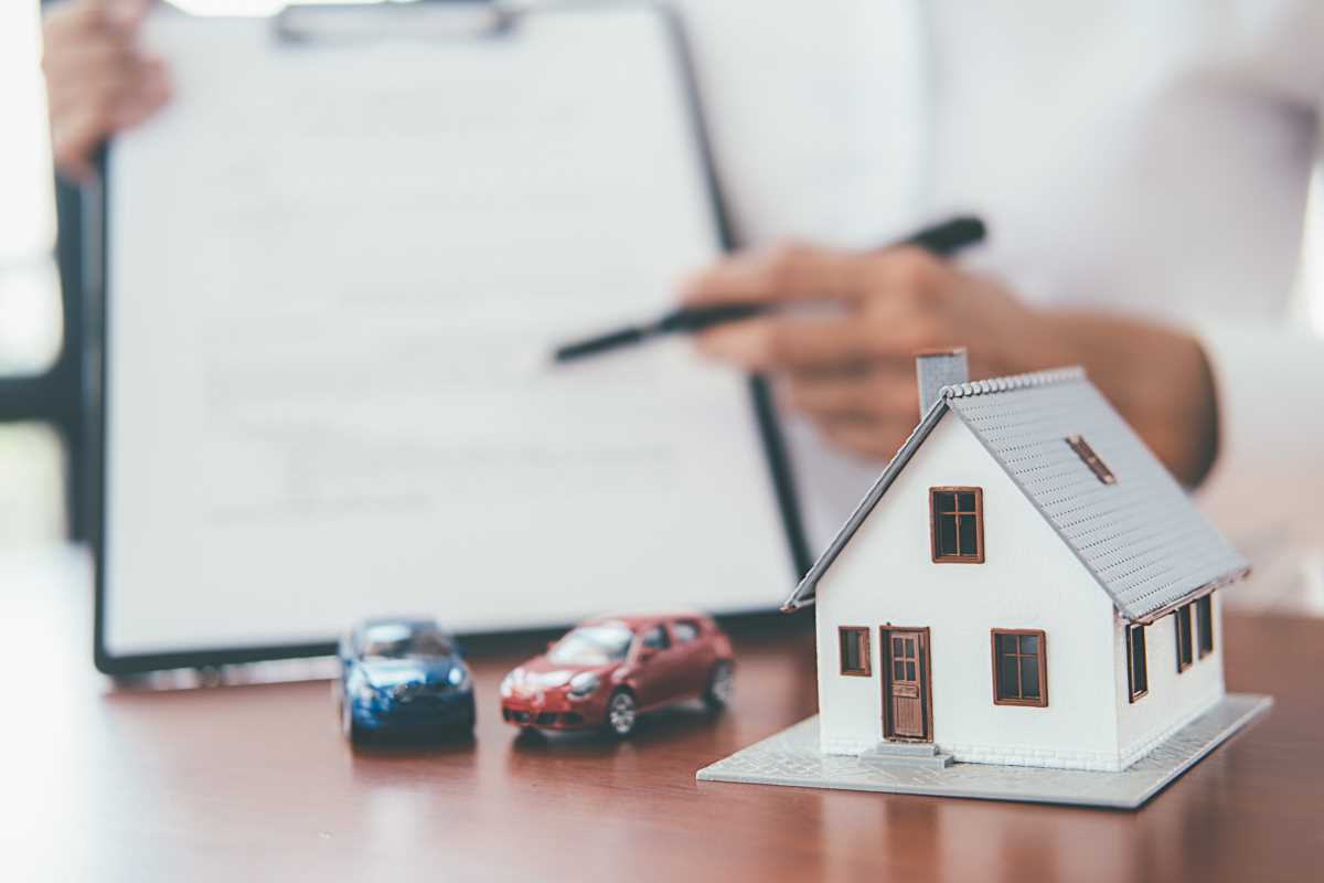 9 Essential Tasks to Add to an Annual Home Insurance Checkup