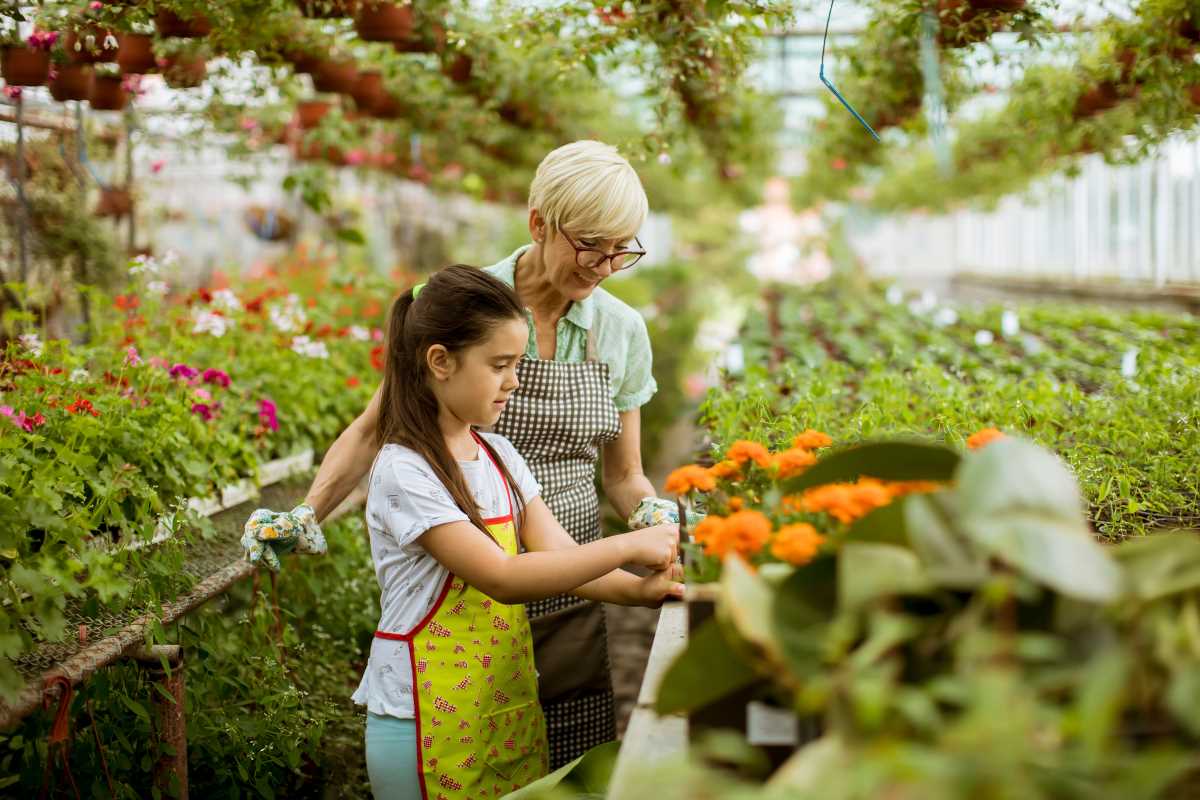 How to Make Gardening a Fun Family Project With Kids