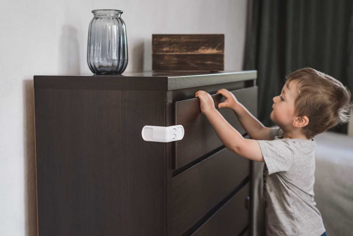 The Best Ways to Childproof High-Traffic Living Spaces for Peace of Mind
